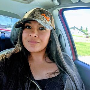 Meet your Posher, Olivia